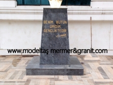 Atatürk Büst Kaidesi